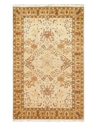 Beige fine Amritsar design rug 4'7'' X 7'6''