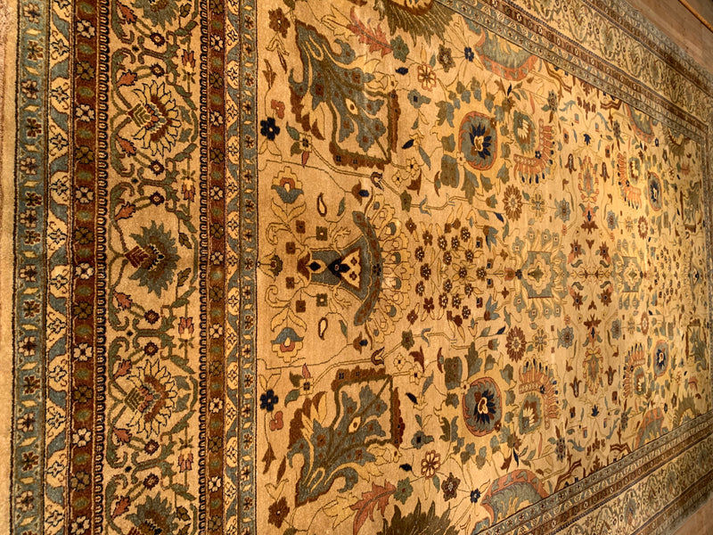 Beige Fine Hand Knotted Zieglar sultanabad 11' X 17'3''