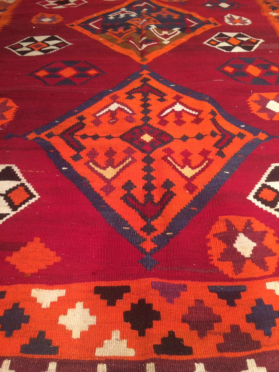 Red Vintage Persian Shiraz Kilim 5'8" X 9'8"