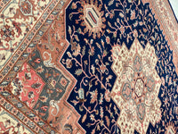 Navy Blue Persian heriz design 8' x 10'2''