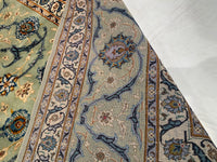 Persian Kashan Hand Knotted Lamb's Wool Rug - 10'7" X 14'