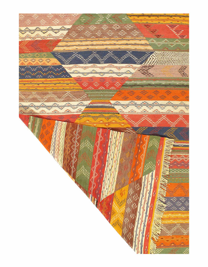 Fine Hand woven Flat Weave vintage Moroccan 4'11'' X 8'8''