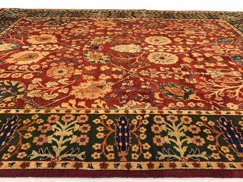 Fine Hand Knotted Indian Agra rug 8'1'' X 10'2''