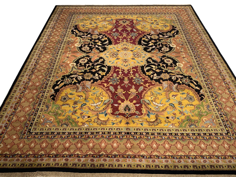 Multi Color Fine Hand Knotted Farahan design 7'8'' X 10'