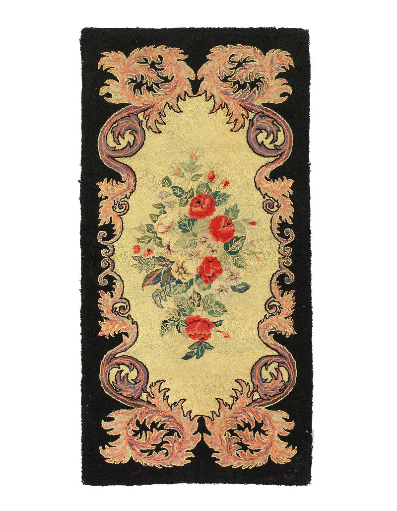 American Antique Hooked Rug 2'4'' X 4'7''