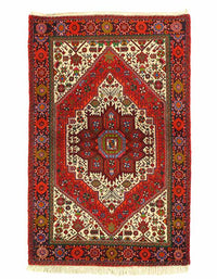 Fine Hand Knotted Vintage Persian Bidjar 2'6'' X 4'1''