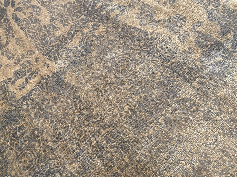 Light Bluecolor Hand knotted Modern Rug 6' X 9'