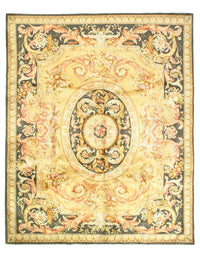 Fine Hand Knotted Savonnerie rug 8' X 10'