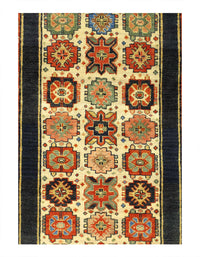 Ivory Shirvan runner 2'.6''x 10'