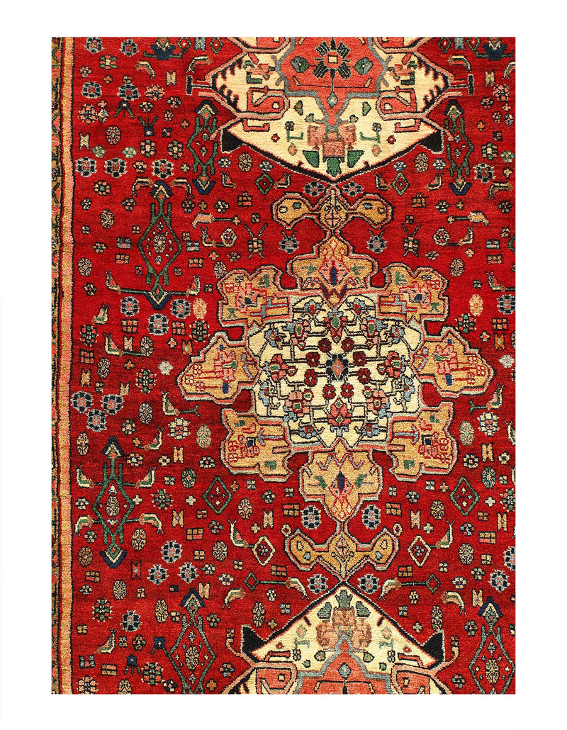 Persian Bidjar Rug - 4'10" X 9'2"