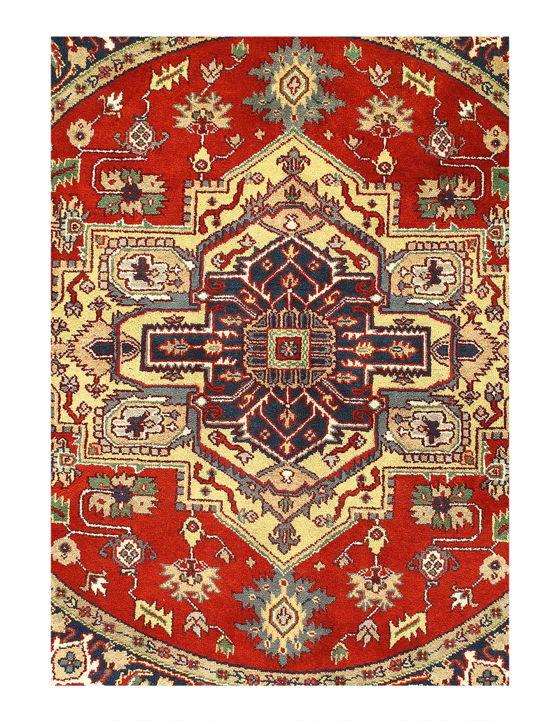 Fine Hand Knotted Persian serapi design 8' X 8'