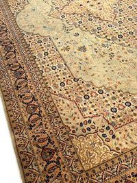 Fine Hand Knotted Tabriz Design design 6'6'' X 10'3''