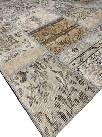 Ivory Hand Knotted Turkish Patchwork 6' X 9'