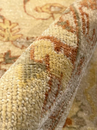 Fine Hand Knotted Oushak design 6' x 9'