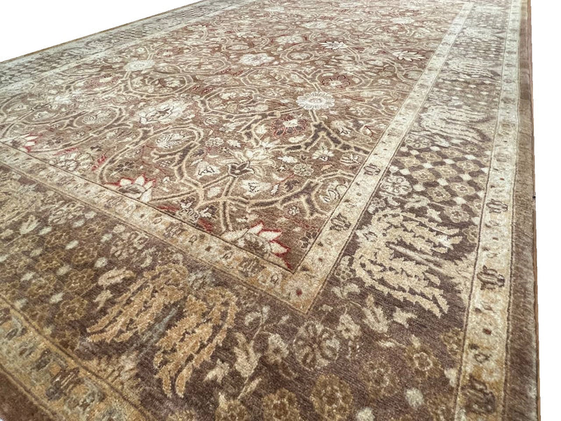 Fine Hand Knotted Pak Persian Tabriz Design design 6'1'' X 9'3''