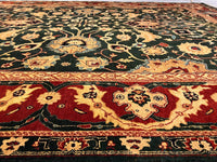 Fine Hand Knotted Agra rug 8' X 10'9''