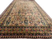 Fine Hand Knotted Turkish Hereke rug 5' X 9'