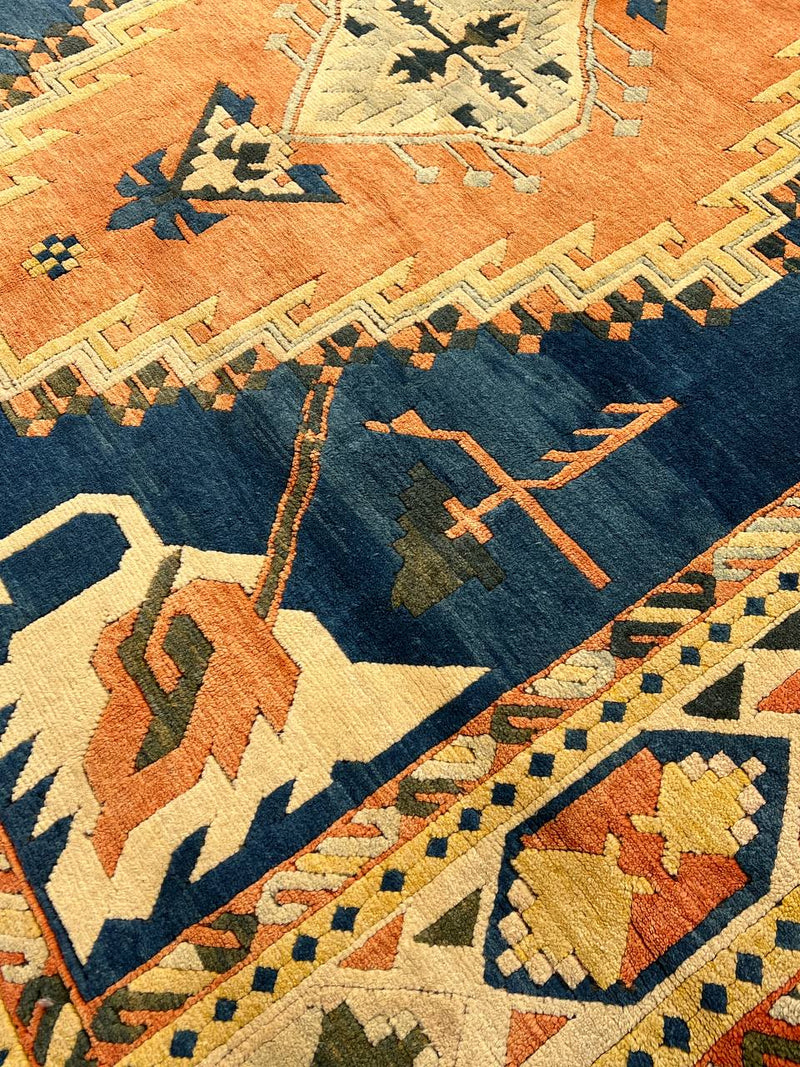 Fine Hand Knotted Vintage turkish serapi rug 8'4'' X 9'9''