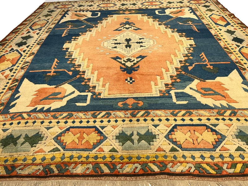 Fine Hand Knotted Vintage turkish serapi rug 8'4'' X 9'9''