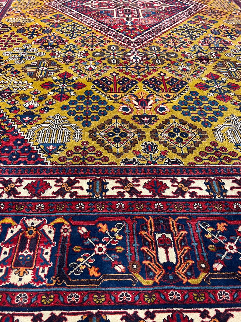 Fine Hand Knotted Persian Joshegan rug 7'6'' X 11'2''