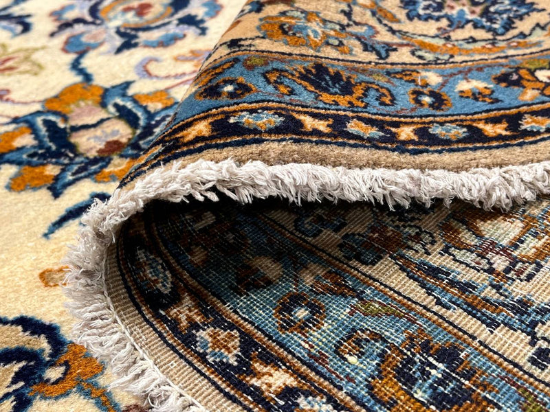 Fine Hand Knotted Persian Vintage Kashan 7'1'' X 10'3''