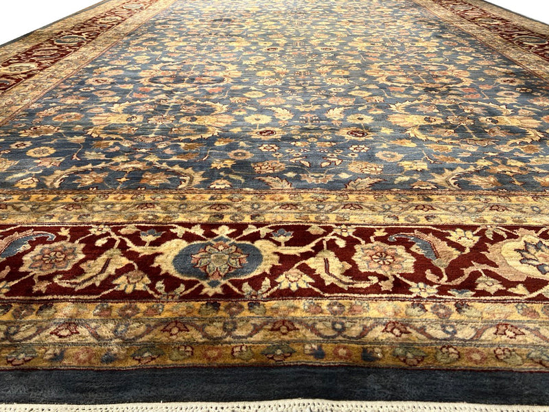 Fine Hand Knotted Agra rug 12' X 18'2''