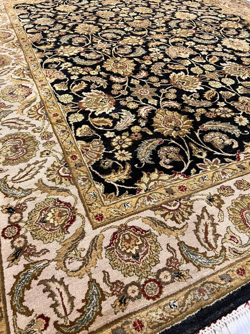 Fine Hand Knotted Indian Agra rug 8'1'' X 10'3''