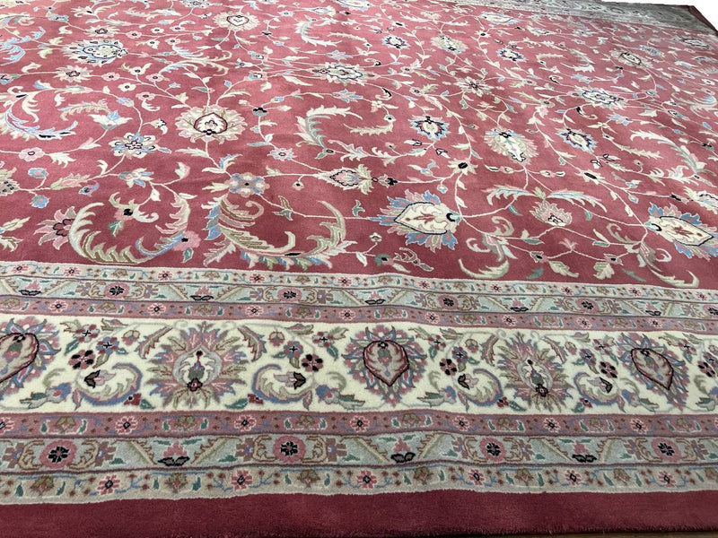 Fine Hand Knotted Persian Kashan design 12'1'' X 18'3''