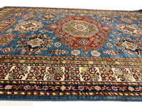 Fine Hand Knotted Kazak rug 5'9'' X 8'