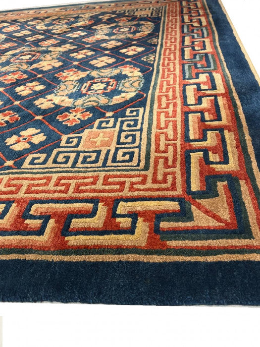 Fine Hand Knotted Antique Tabetan rug 8'3'' X 9'8''