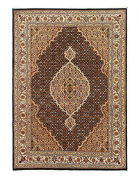 Fine Hand Knotted Silk & wool Tabriz Design 4'9'' X 6'11''