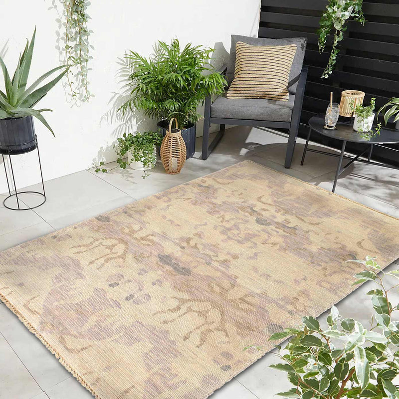 Fine Hand Knotted Modern Rug 4' X 6'