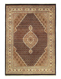 Fine Hand Knotted Silk & wool Tabriz Design rug 4'7'' X 6'6''