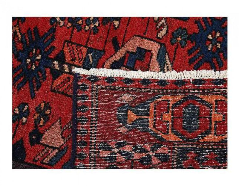 Persian Antique Bakhtiari rug 5'2'' X 6'5''