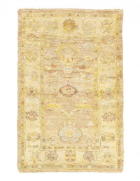 Ivory Color fine hand knotted Oushak rug 2'11'' X 4'8''