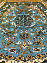 Fine Hand knotted Silk & wool Persian Isfahan 3'5'' X 5'2''