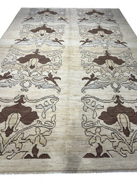 Fine Hand knotted Persian Sultanabad rug 7'8'' X 11'6''